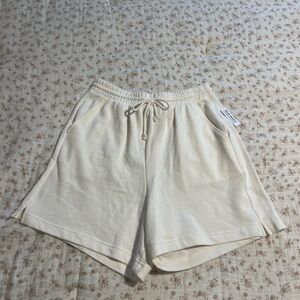 Old Navy White Women's Sweat Shorts